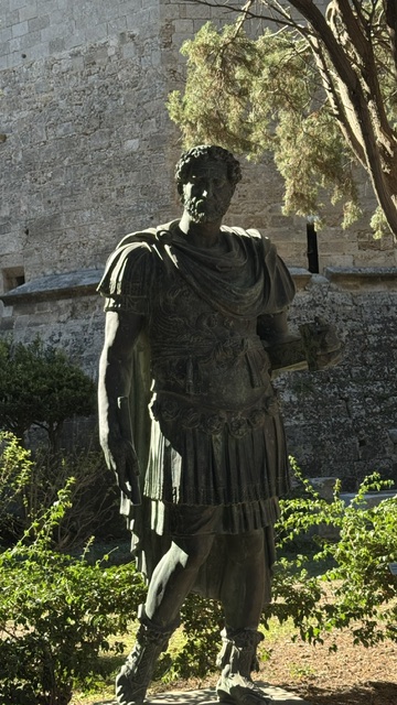 A photograph accompanying this guide to Rhodes