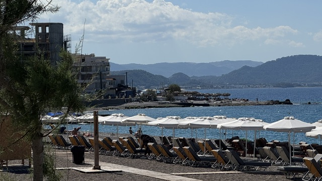 A photograph accompanying this guide to Rhodes