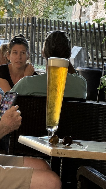 A photograph accompanying this guide to Rhodes