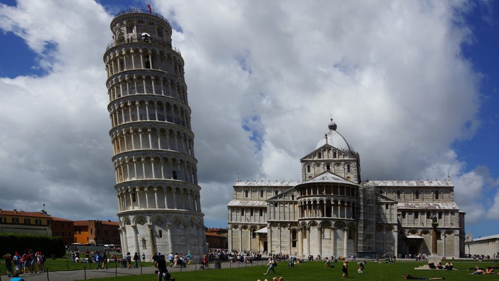 Pisa Avoid Crowds
