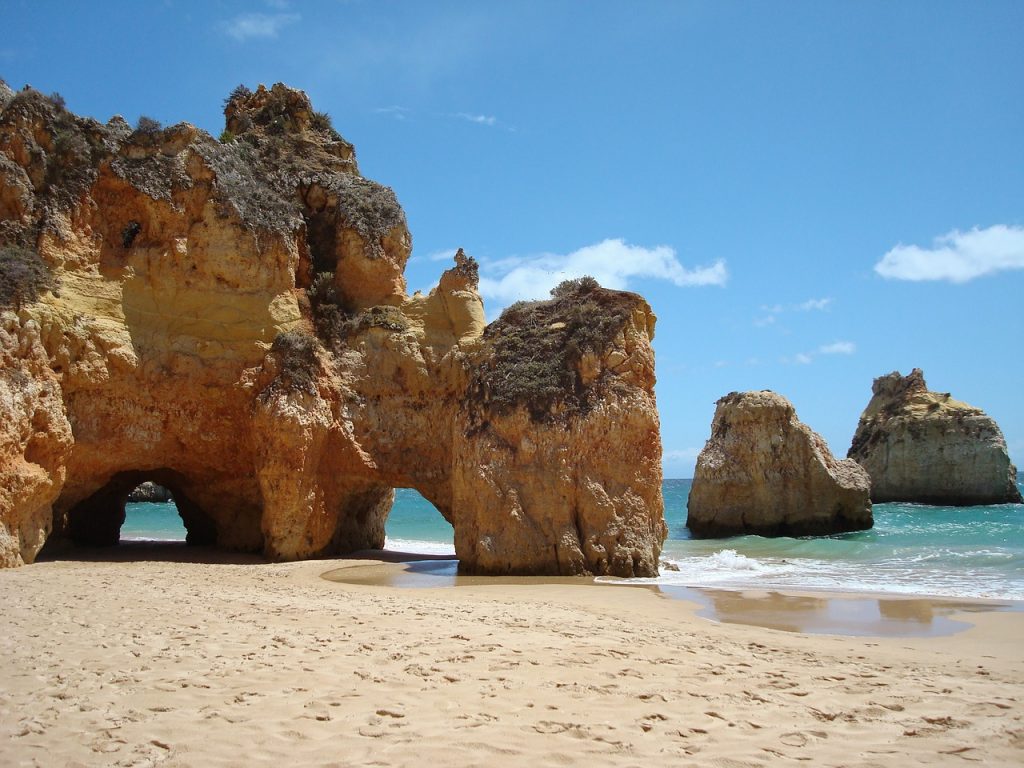 2020 school vacations in Portugal