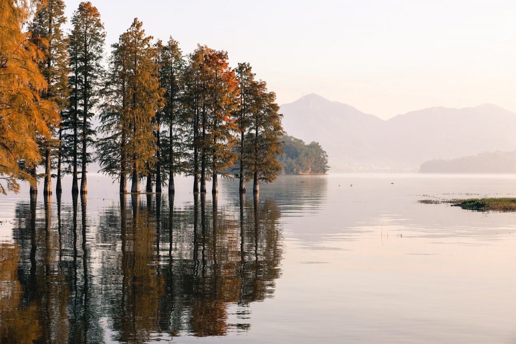 Finland school vacations and public Holidays